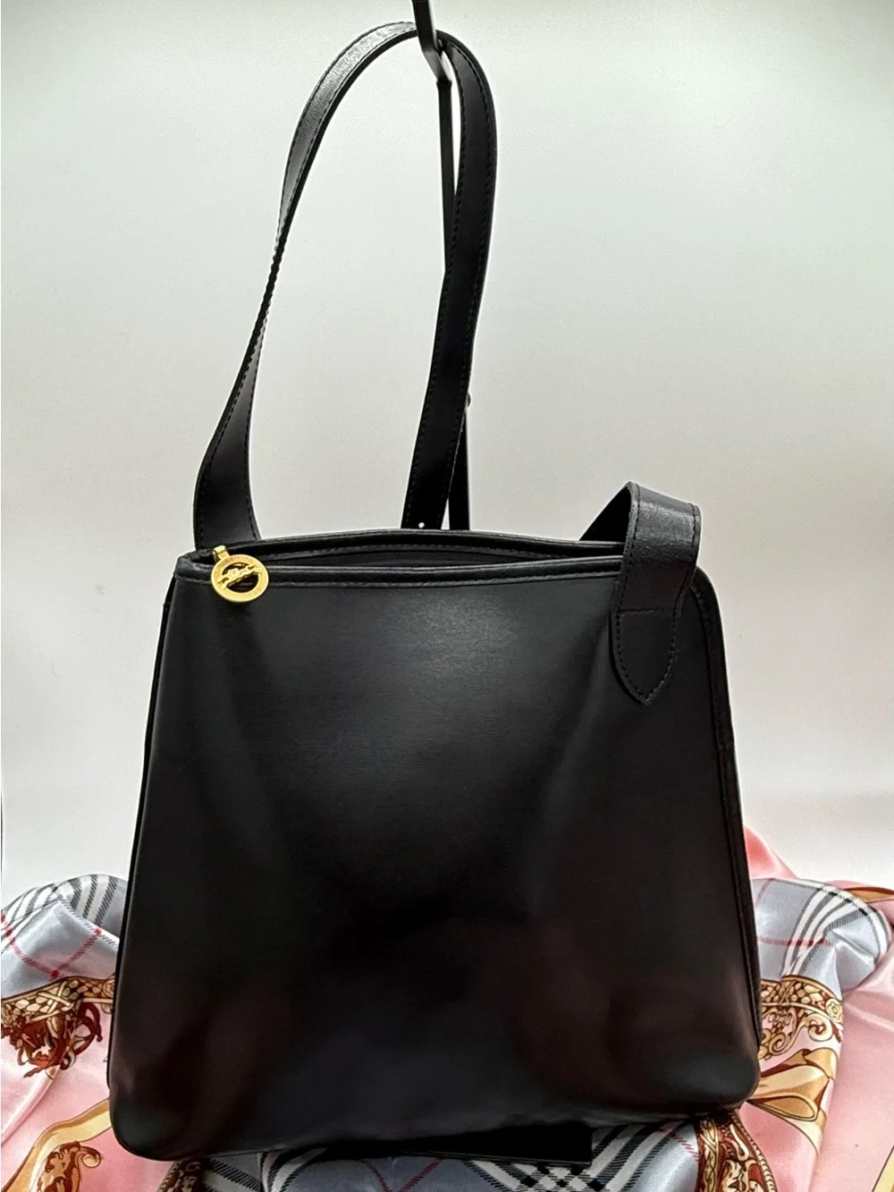 Longchamp stitching strap bag